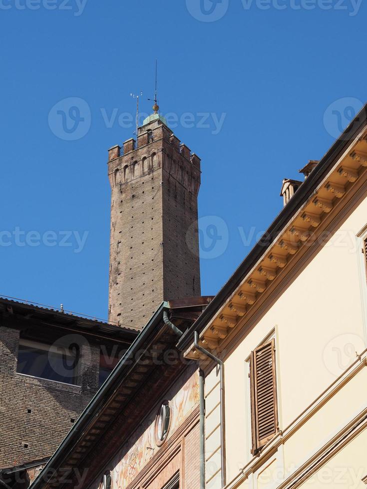 Blick auf die Altstadt von Bologna foto