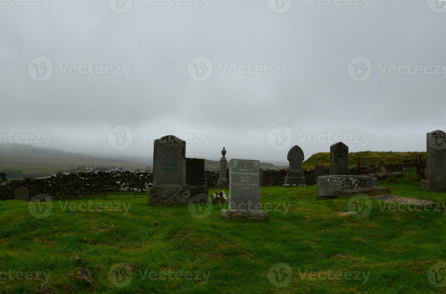 Grabsteine beim Dunvegan auf das Insel von Skye foto