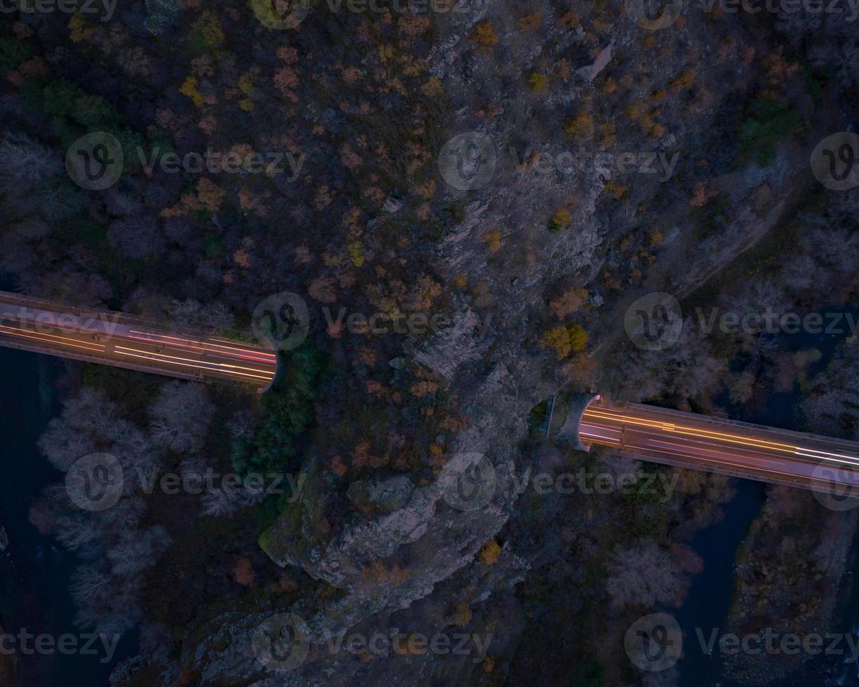 Luftaufnahme der Kresna-Schlucht foto