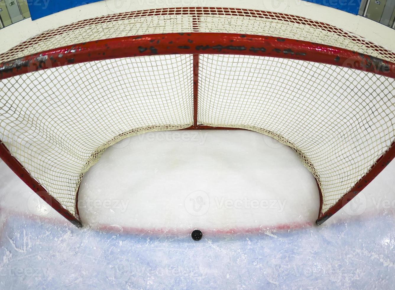 Hockeytor auf dem Eis foto