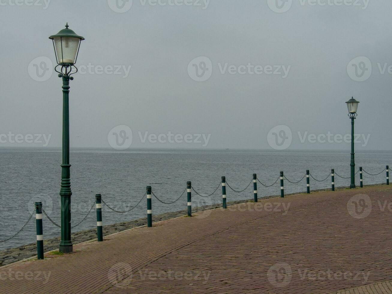 das Niederländisch Stadt von urk foto