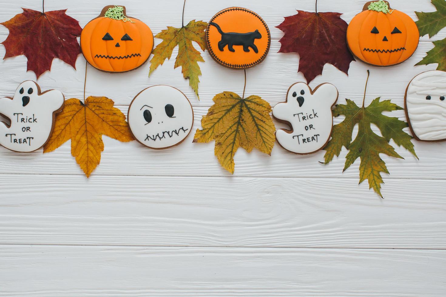 Herbstdekor, Blatt und Lebkuchen foto