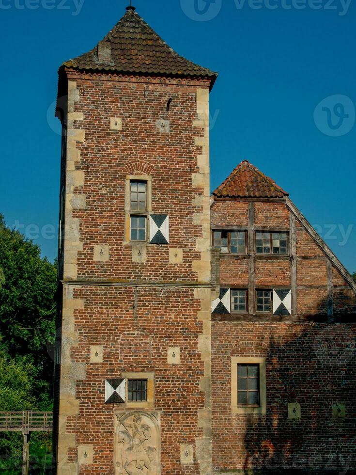 Schloss und Park im Westfalen foto