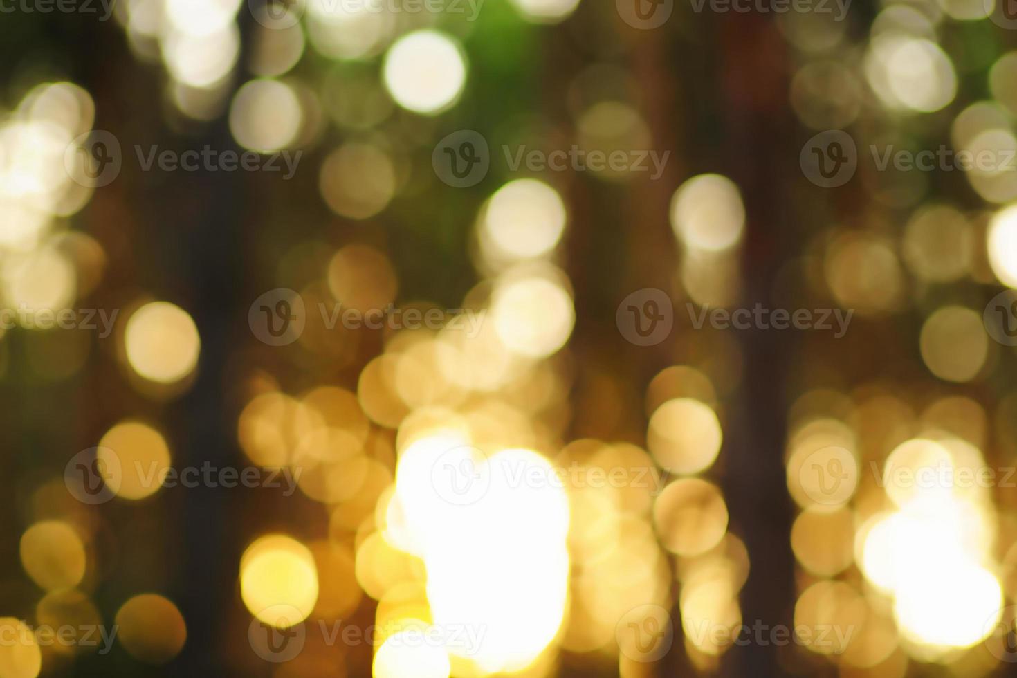 abstrakte Natur verwischen Hintergrund unscharfer Baum und Bokeh-Baum. foto