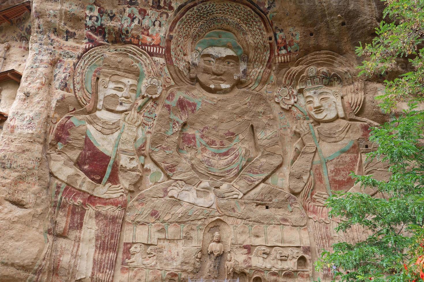 La Shao Tempelgrotte Reliefmalerei in Tianshui Wushan China foto