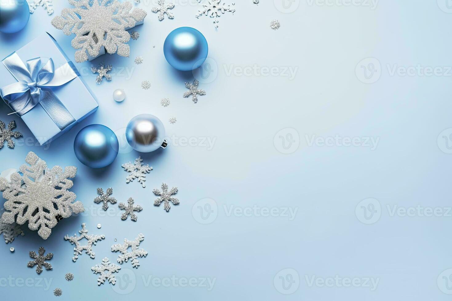 Weihnachten Vorabend Konzept. oben Aussicht Foto von Blau und Silber Kugeln Schneeflocke Ornamente stilvoll Geschenk Kisten und Konfetti. ai generiert