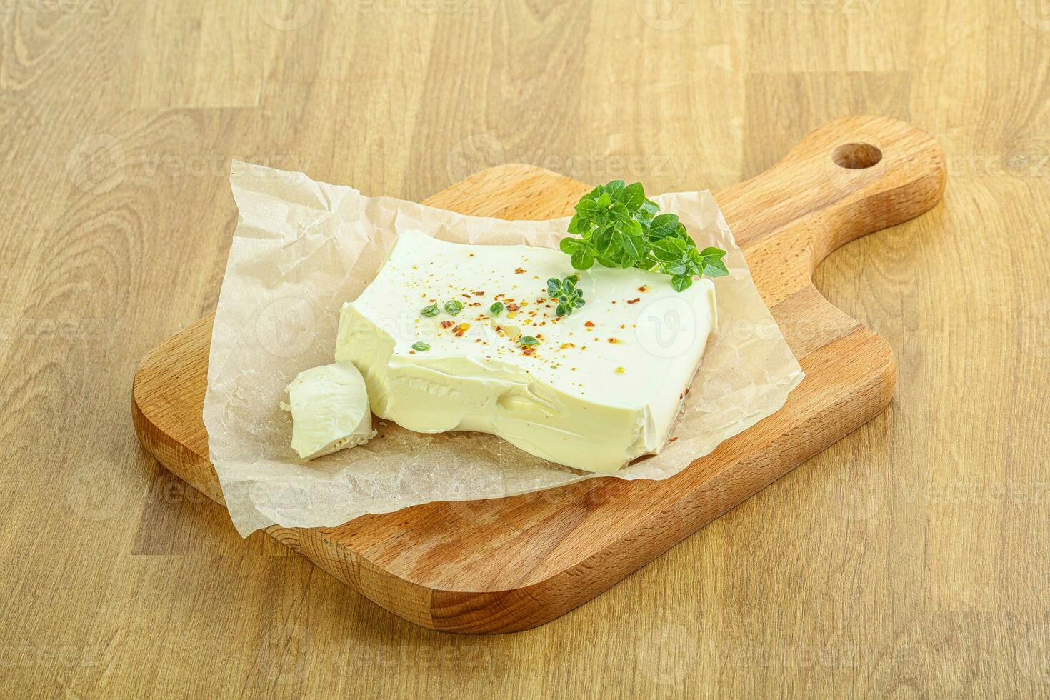 griechischer Feta-Käse über Bord foto