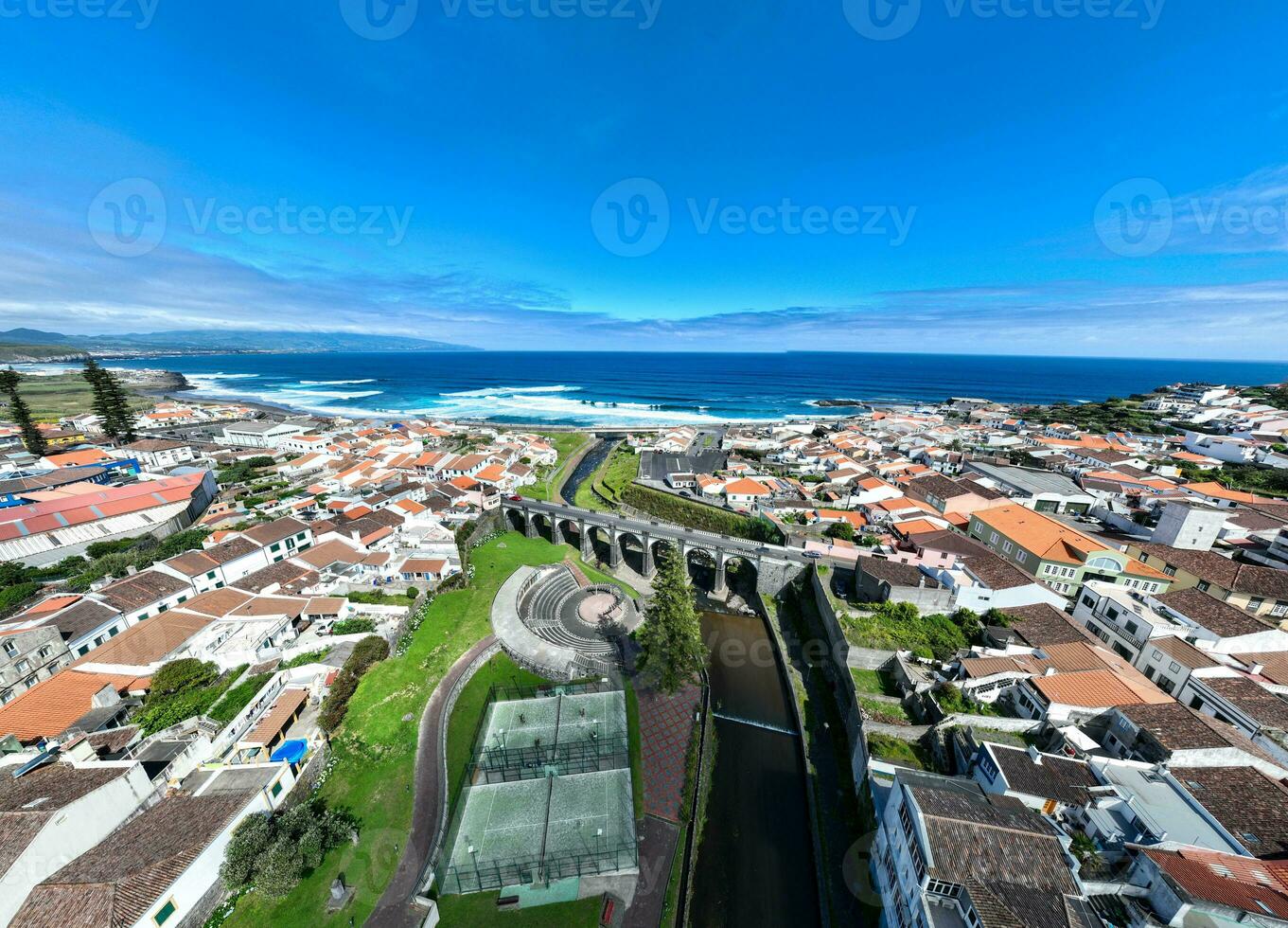 Brücke ponte DOS oito Arcos, - - sao Miguel Insel, Azoren, Portugal foto