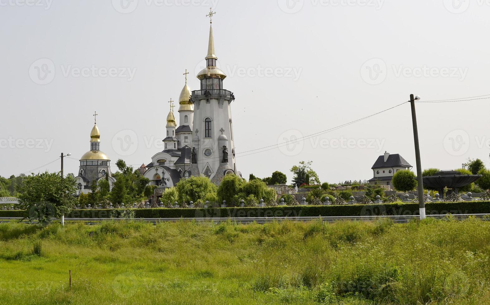 christliche kirche auf dem land foto