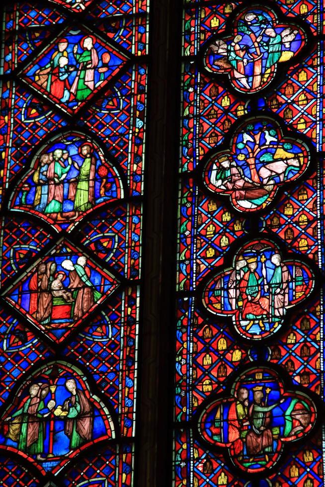 Glasmalerei in der Kirche Saint Chapelle Paris Frankreich foto