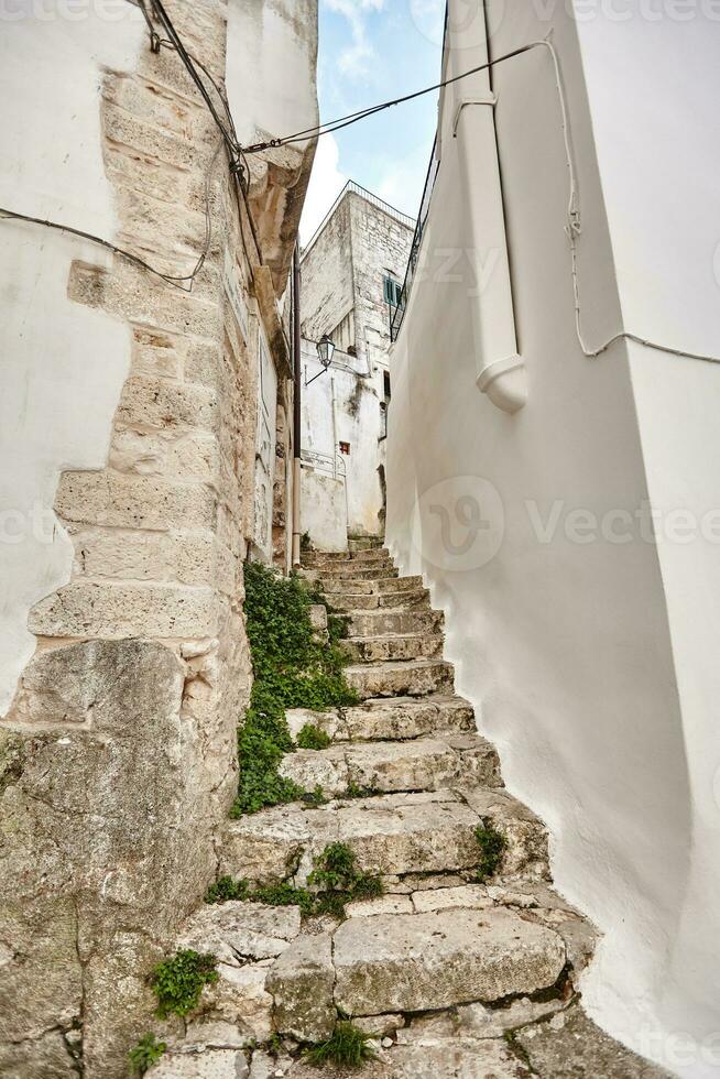 wunderbar die Architektur von das alt Stadt, Dorf Ostuni, Bari, Italien. foto