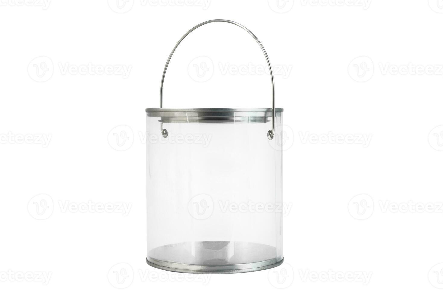 transparent leeren Plastik Eimer mit metallisch Griff isoliert auf Weiß Hintergrund foto