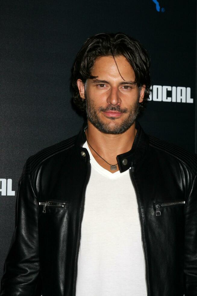 los Engel, Okt. 13 - - Joe Manganiello kommt an beim das Puma Sozial Verein la starten Veranstaltung beim Puma Sozial Verein la starten Veranstaltung auf Oktober 13, 2010 im w. los Engel, ca. foto