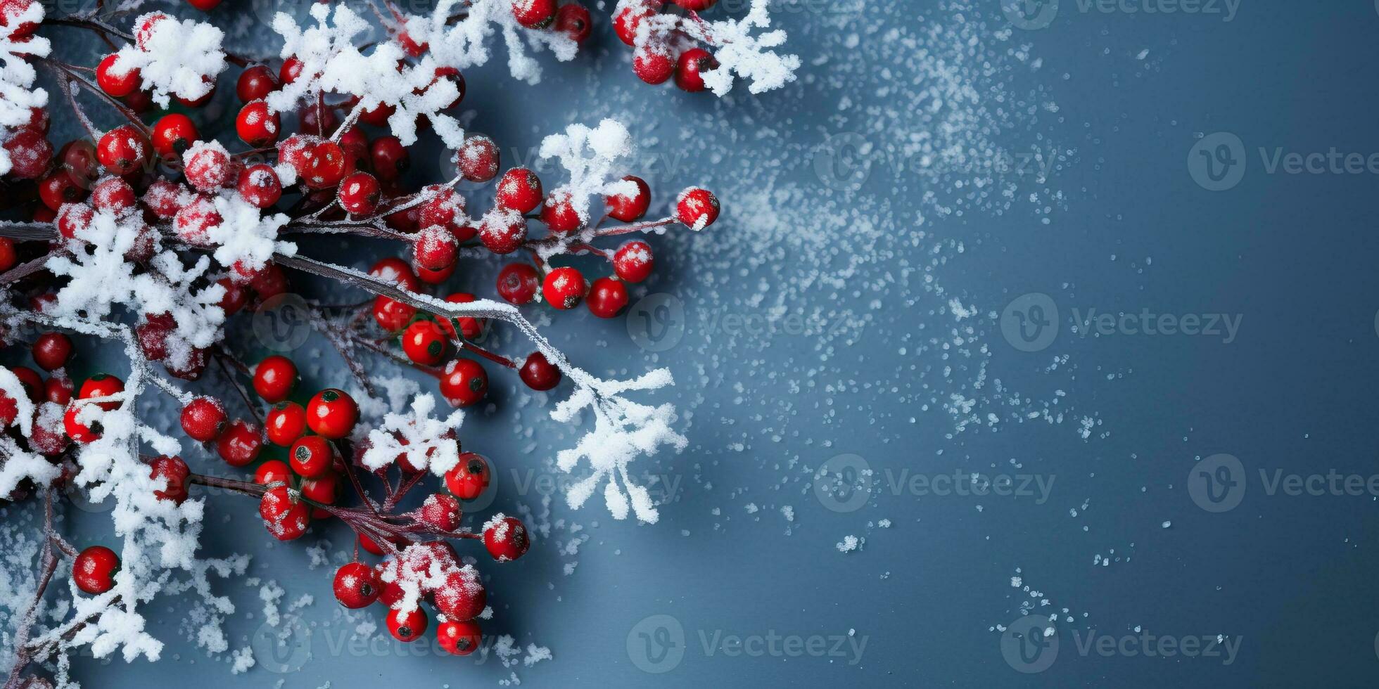 Weihnachten Hintergrund mit rot Beeren und Schneeflocken. Kopieren Raum. ai generiert. foto