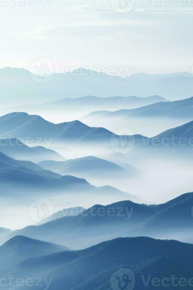 ai generiert schön Landschaft von Berge im nebelig Morgen Schönheit im Natur. foto