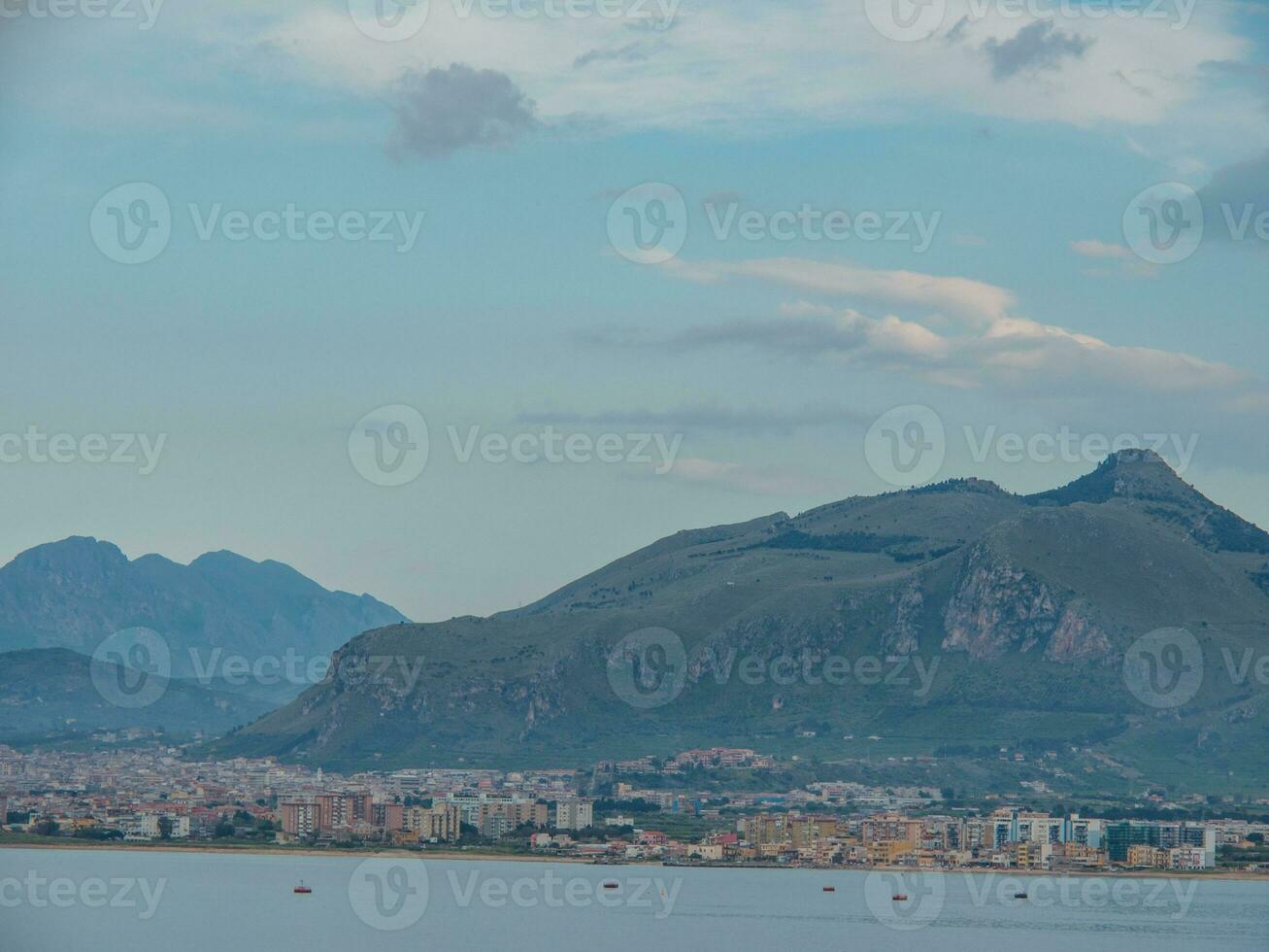 das Stadt von Palermo im Italien foto