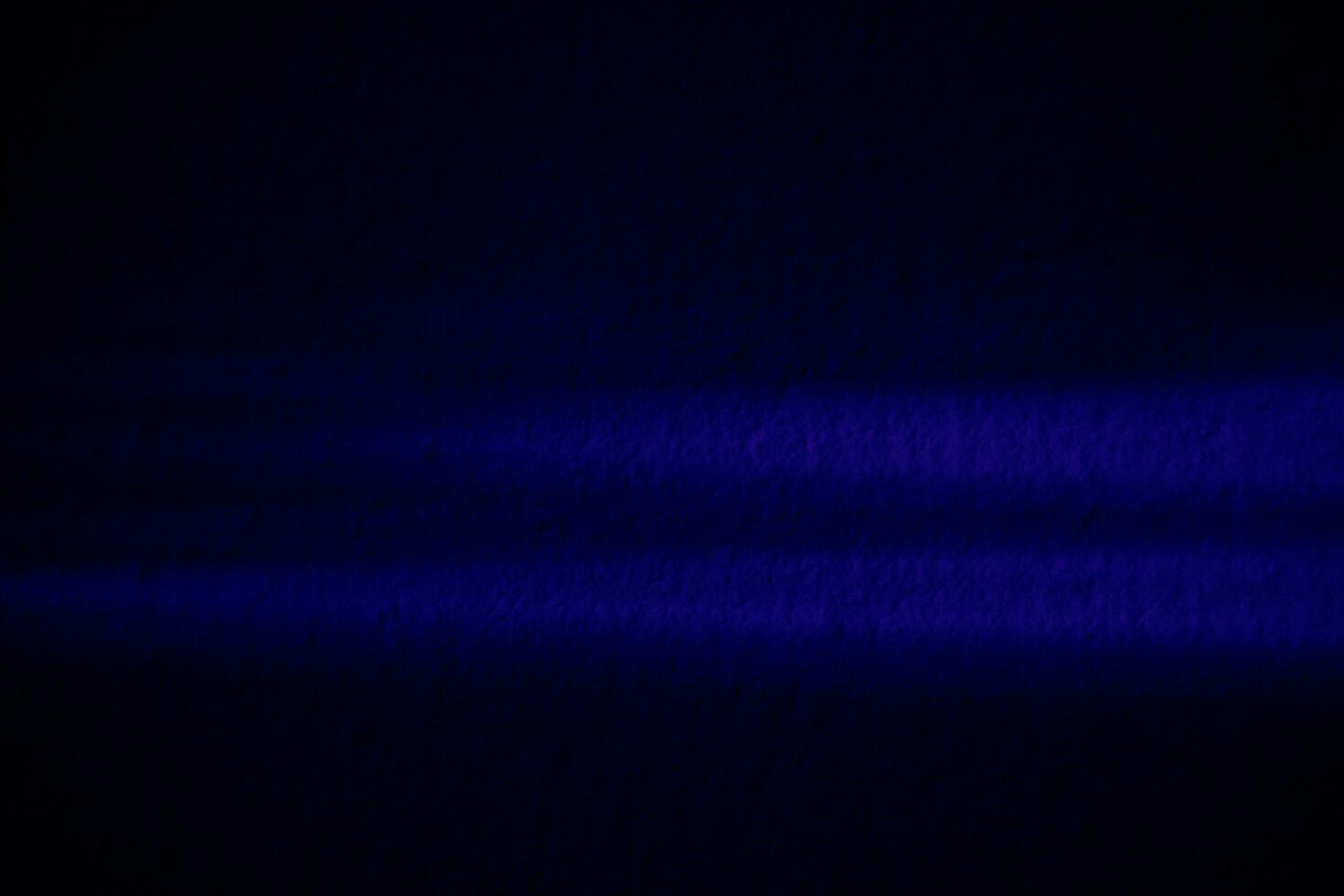 Hintergrund Gradient schwarz und Licht Blau Overlay abstrakt Hintergrund Schwarz, Nacht, dunkel, Abend, mit Raum zum Text, zum ein Hintergrund Textur. foto