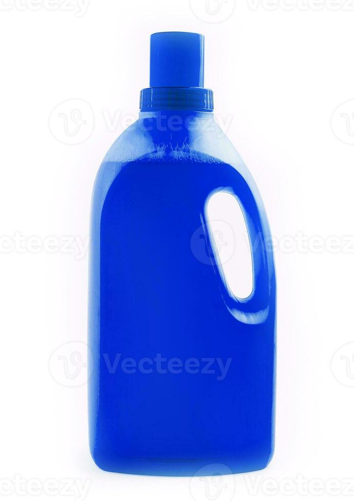 Blau Waschmittel Flasche isoliert auf Weiß Hintergrund foto