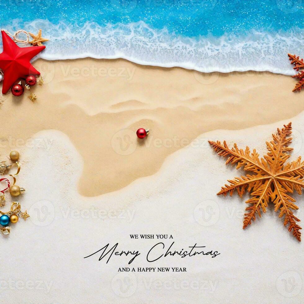 ai generiert Weihnachten Hintergrund, Komplett mit Weihnachten Dekorationen auf das Strand Sand und Blau Meer Wasser Hintergrund, oben Aussicht Foto