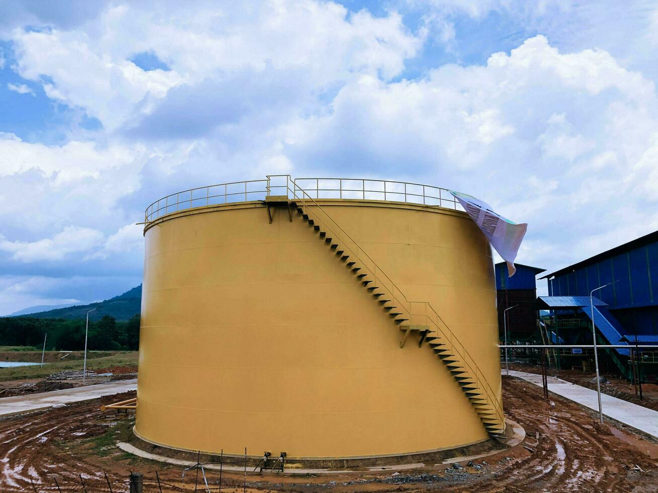 Banjarmasin, Indonesien - - Februar 24, 2021 Gebäude von Wasser Behandlung Pflanze foto