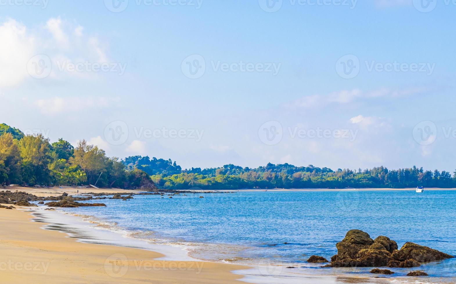 Aow Yai Strand auf Koh Phayam Island, Thailand, 2020 foto