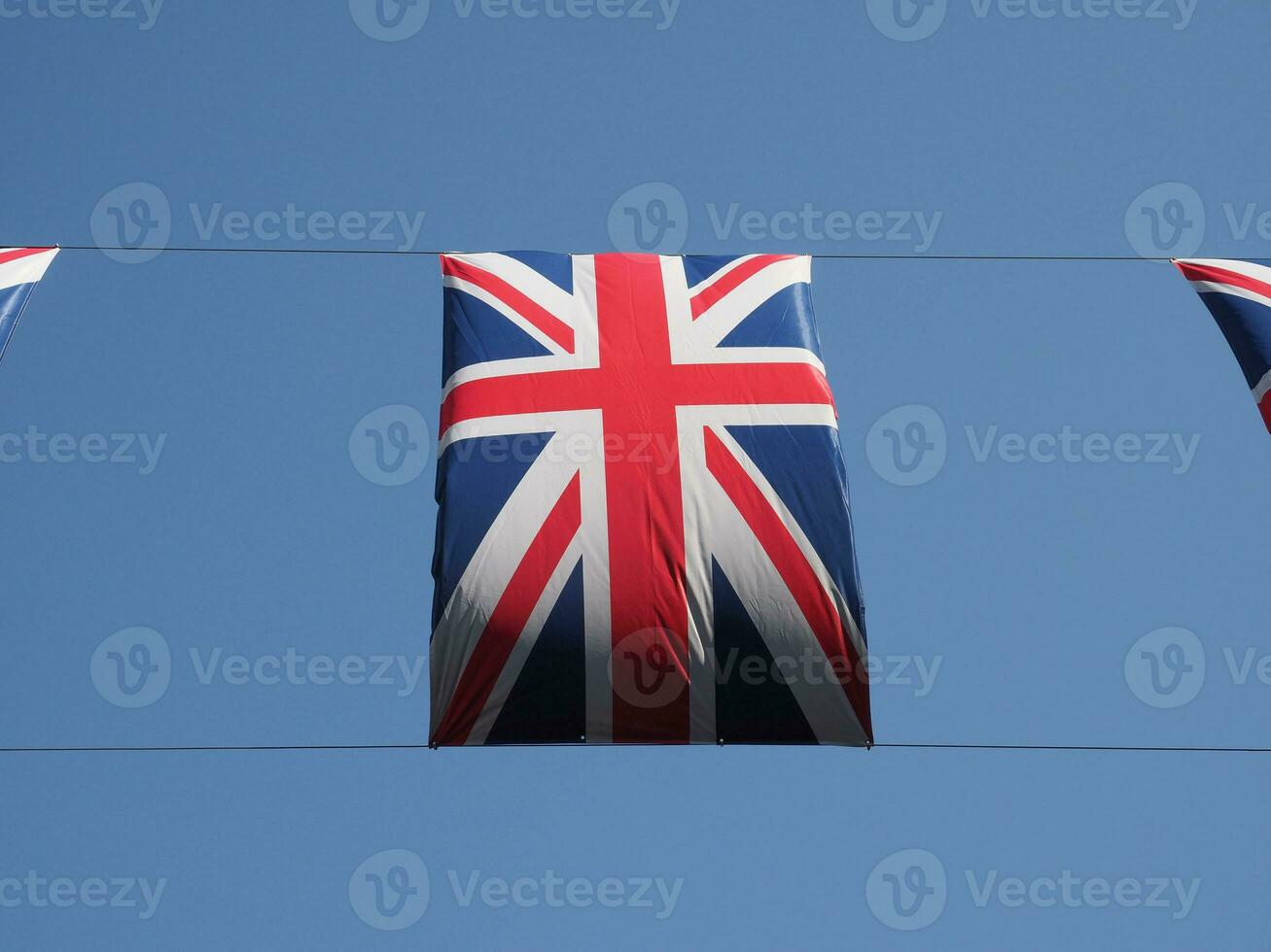 Krönung Flaggen im Regent Straße im London foto