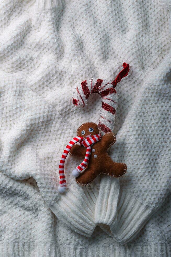 Weihnachten Komposition im Weiß gestrickt Hintergrund foto