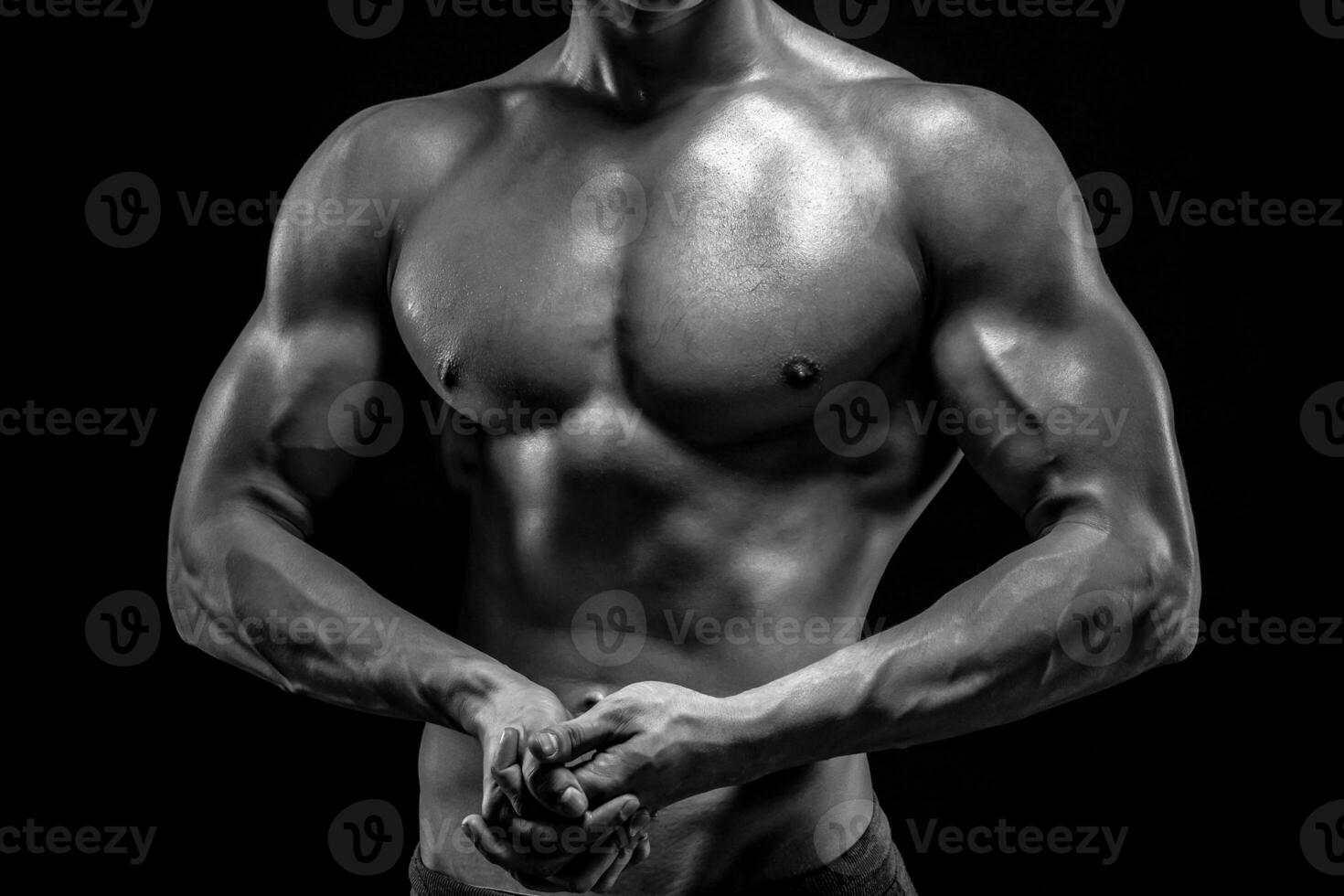 Nahansicht von Mann Modell- Torso posieren zeigen perfekt Körper foto