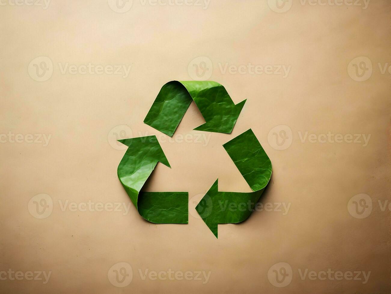 ai generiert Recycling Symbol. Grün Blätter und ein Pfeil Symbol auf ein Blatt von Papier. hohe Auflösung. ai generativ foto