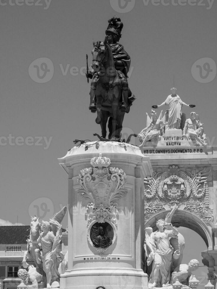 das Stadt von Lissabon im Portugal foto