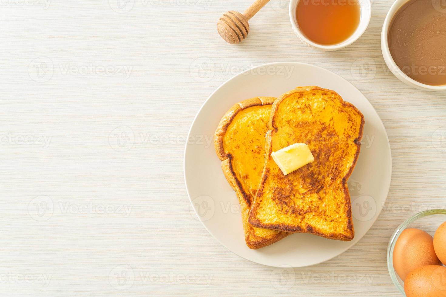 French Toast mit Butter und Honig foto