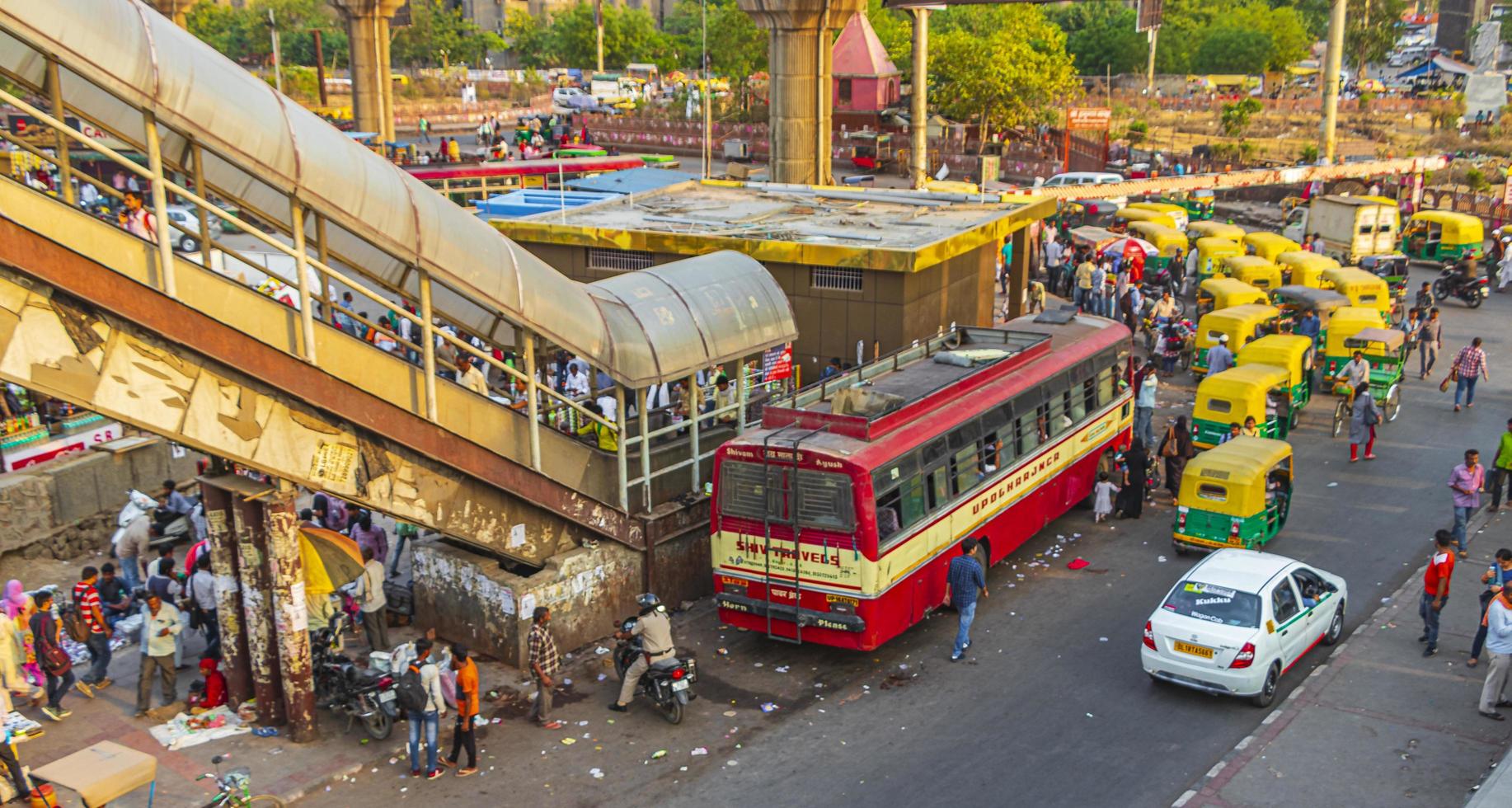 Verkehr in Neu-Delhi, Indien foto