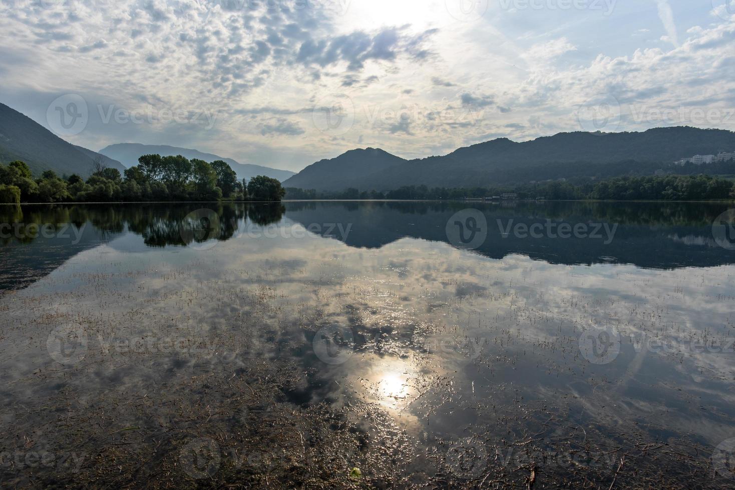 2021 07 25 revine lago ufer des sees 1 foto