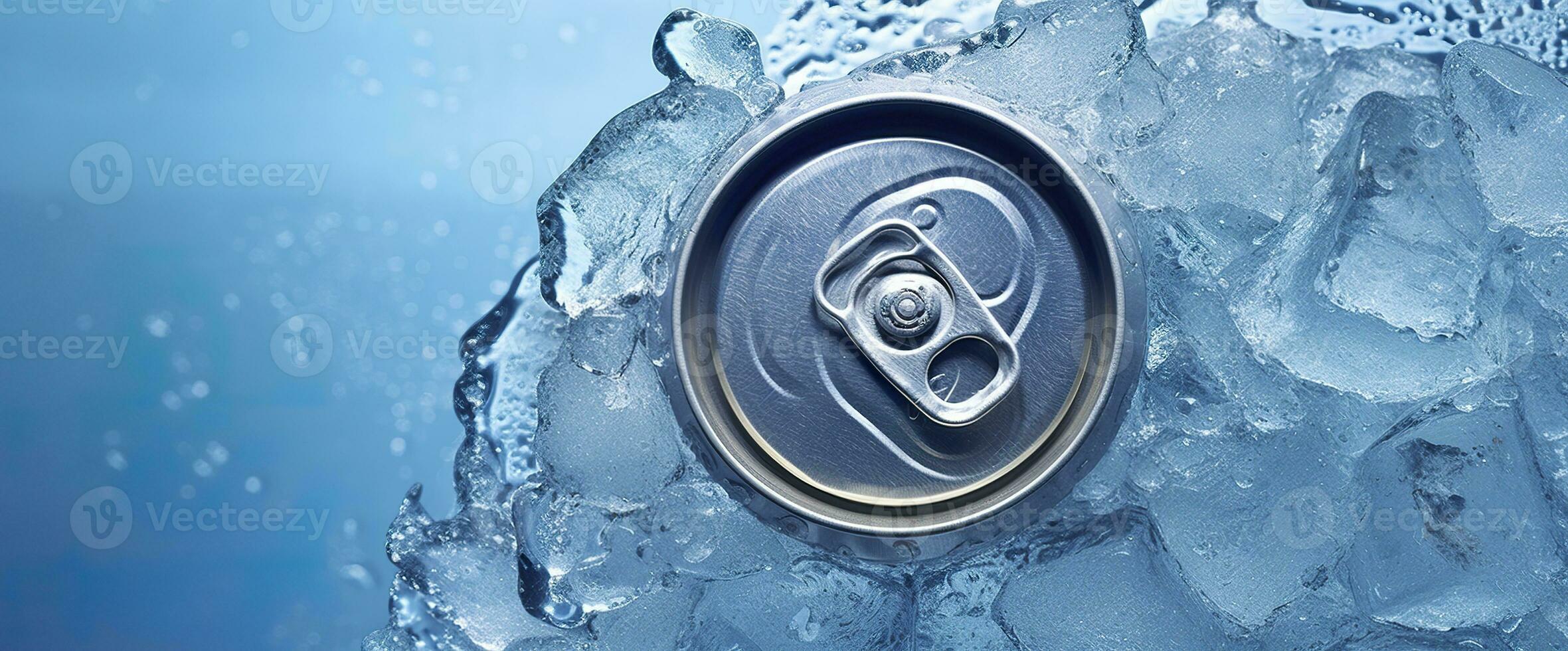 ai generiert oben von trinken Zinn können vereist untergetaucht im Frost Eis, Metall Aluminium Getränk. generativ ai foto