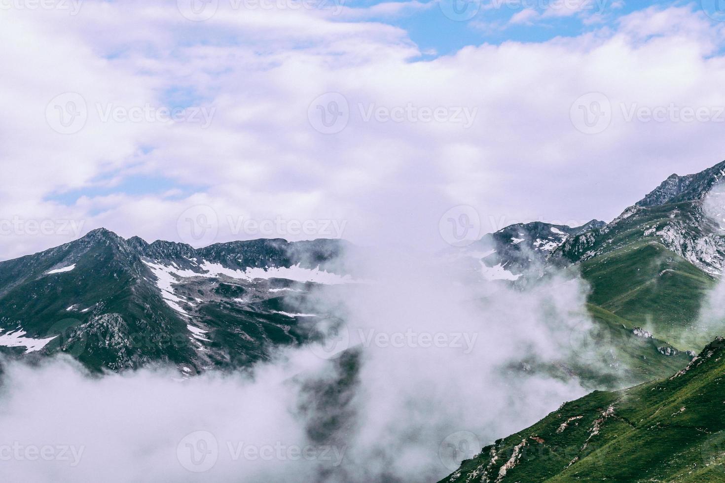 batcondi kumrat tal schöne landschaft bergblick foto