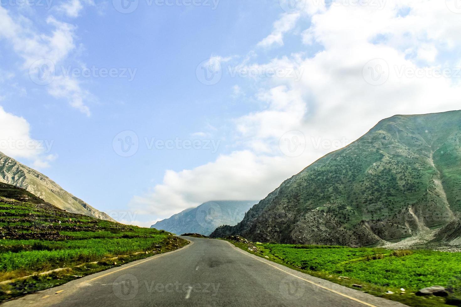 schöne landschaft bergblick foto