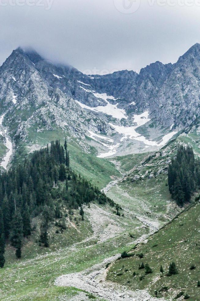 kumrat tal schöne jazz banda landschaft bergblick foto