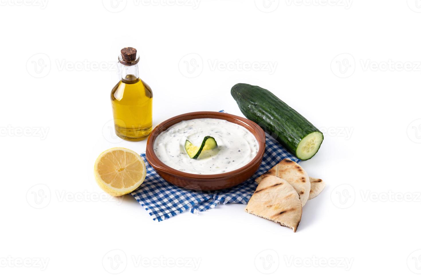 traditioneller griechischer Tzatziki foto