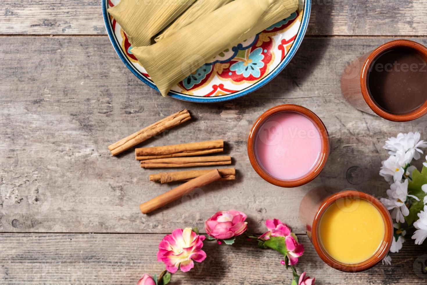 traditionelles mexikanisches Atole-Getränk foto