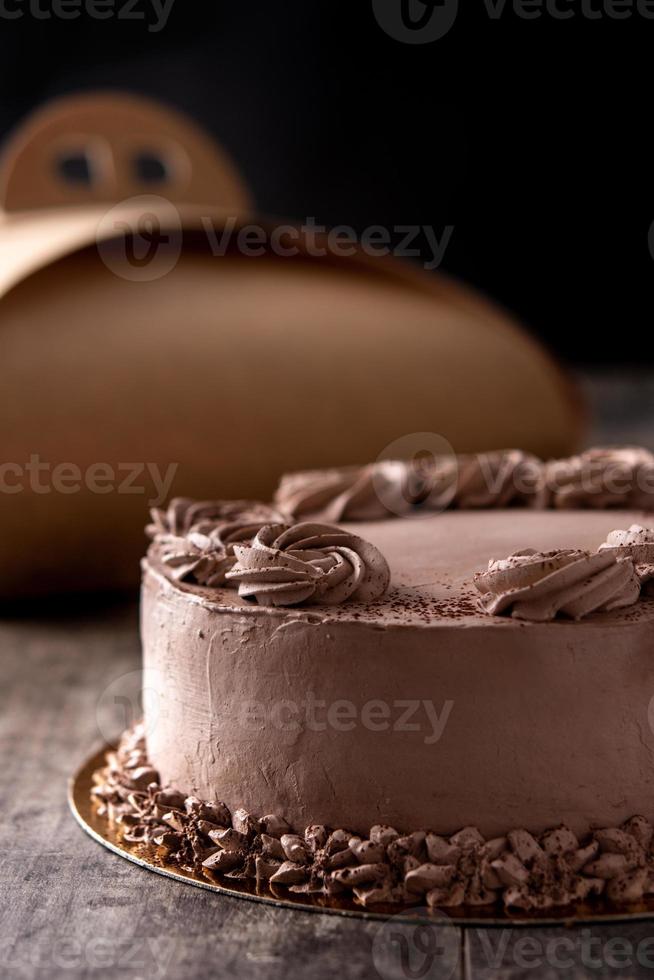 Stück Schokoladentrüffelkuchen foto