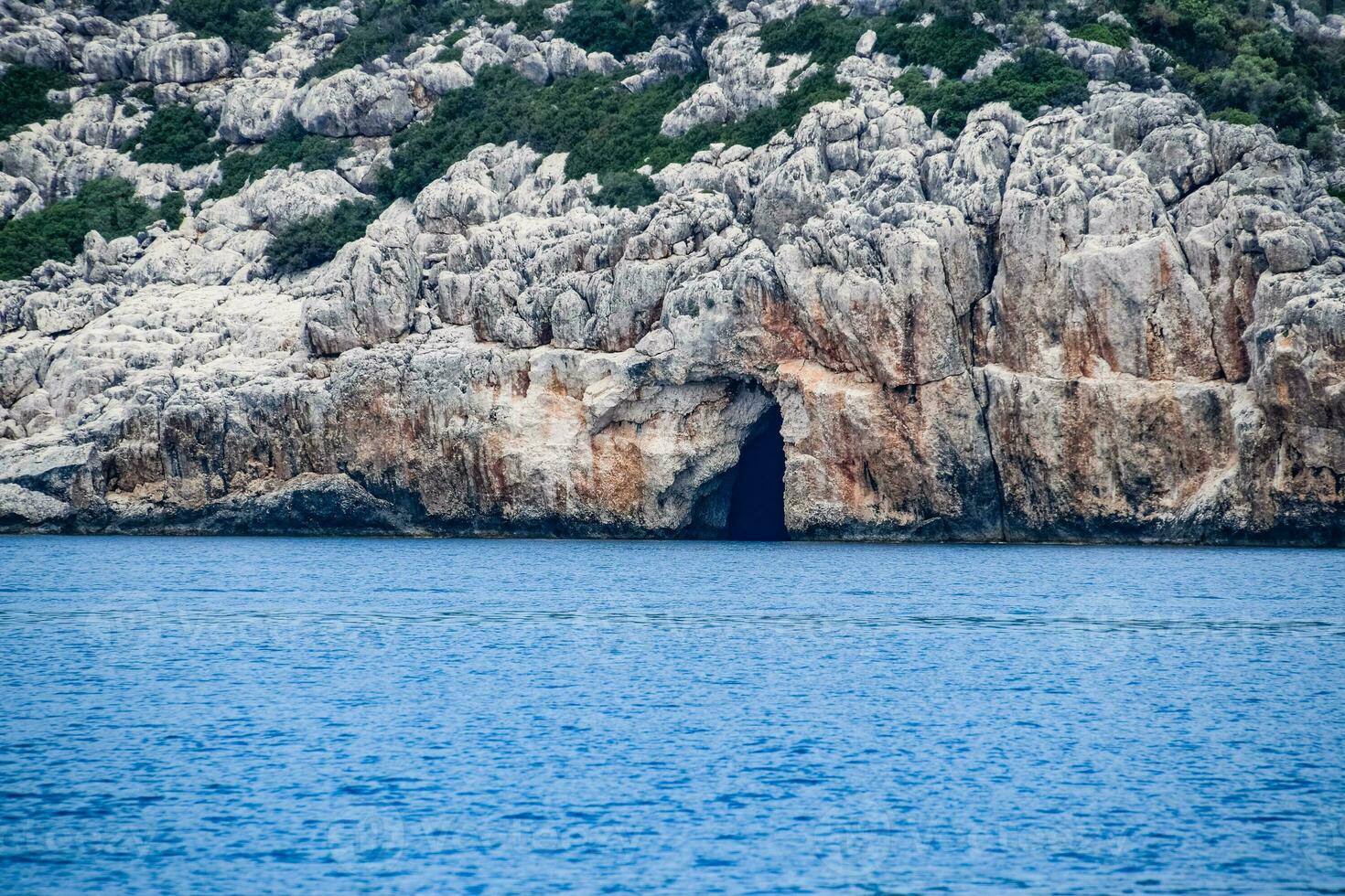 das Ruinen von das Stadt von Mira, kekova foto