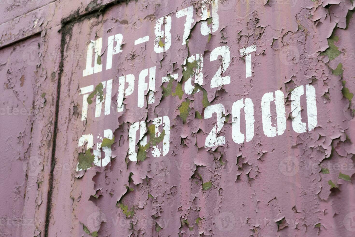 schließen oben Schuss von ein alt Farbe auf das Metall Oberfläche. Hintergrund foto