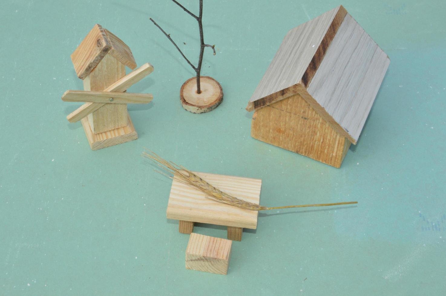 Holzmodelle und Grundrisse des Hauses foto