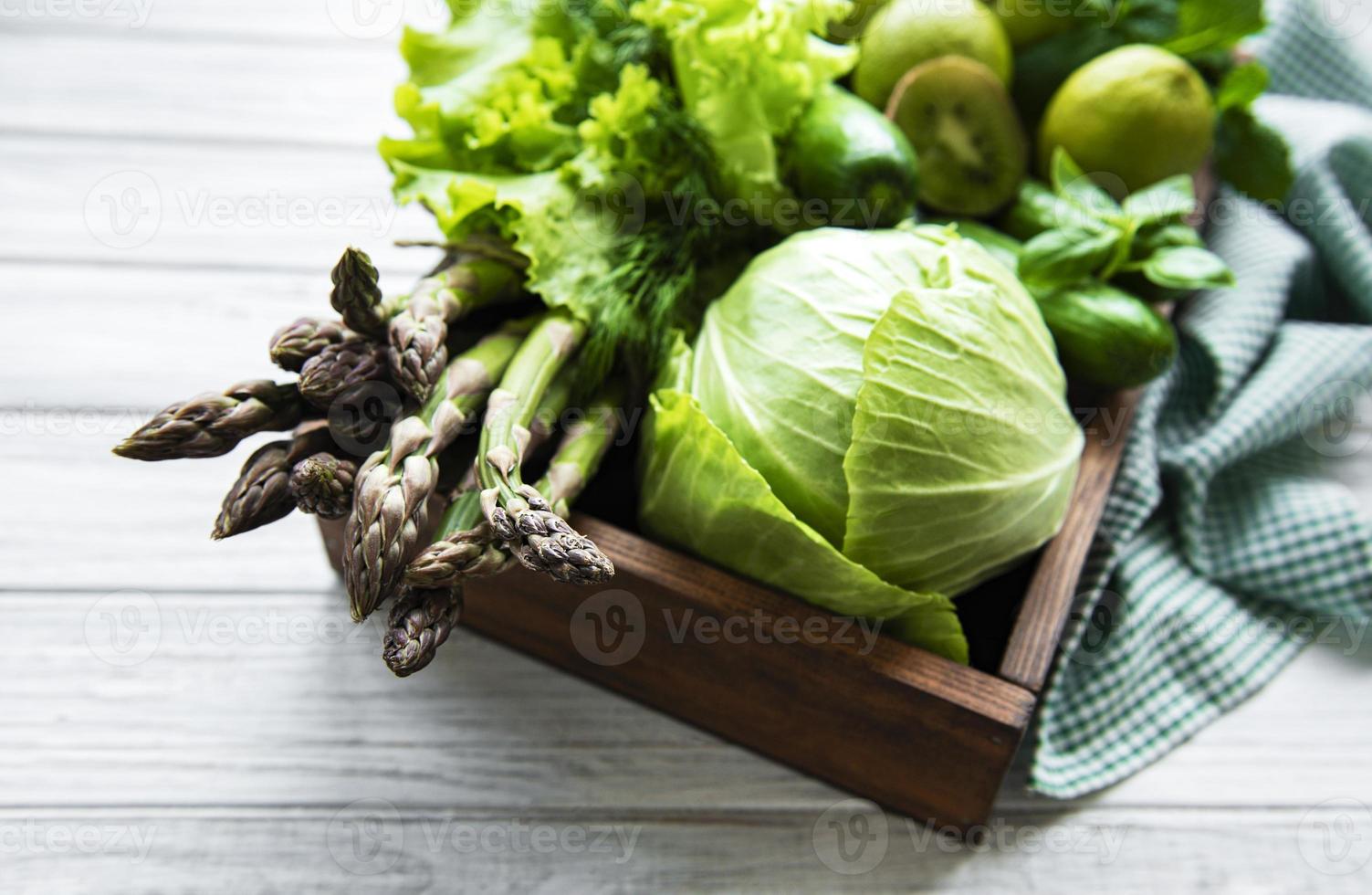 gesunder vegetarischer lebensmittelkonzepthintergrund foto