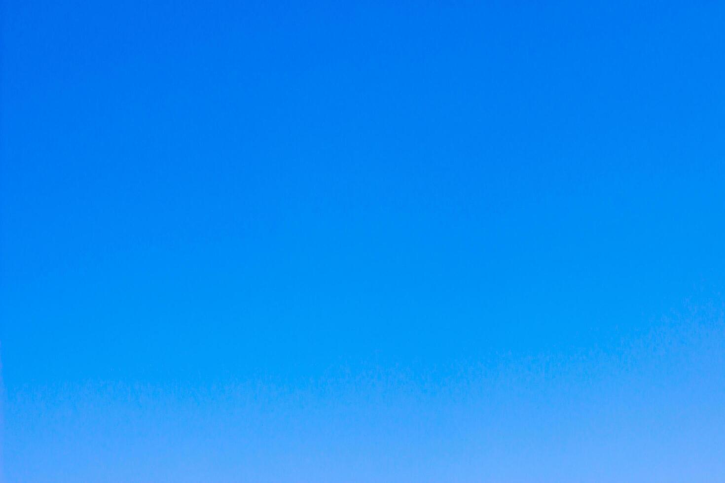 klar Blau Himmel zum Hintergrund und Textur foto