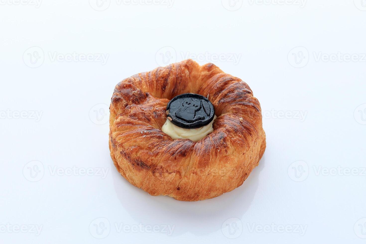 Croissant Brötchen Brot mit Sahne Käse Füllung foto