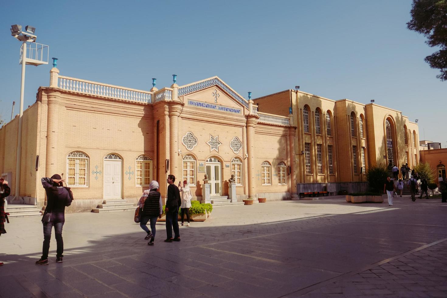 New Julfa Isfahan, Iran, 2016 - Gebäude des Khachatur Kesaratsi Museums in der Nähe der armenischen Vank-Heiligen-Retter-Kathedrale. foto