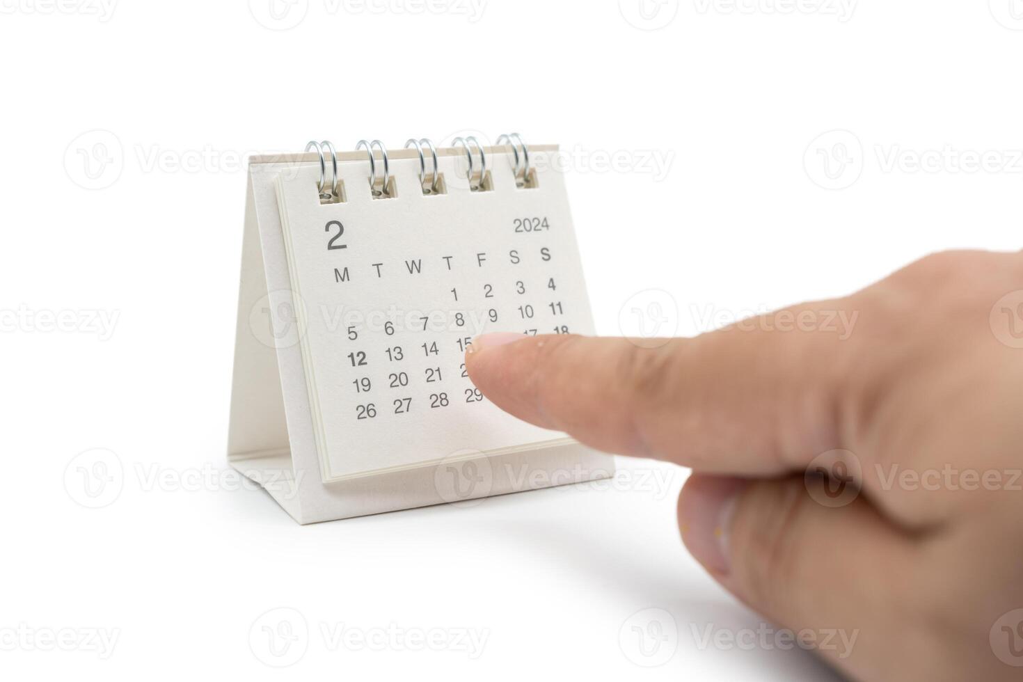 einfach Schreibtisch Kalender zum feb 2024 isoliert auf Weiß Hintergrund. Kalender Konzept mit Kopieren Raum. foto