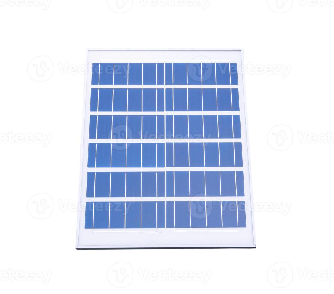 Solar- Leistung Panel isoliert auf Weiß Hintergrund mit Ausschnitt Pfad foto
