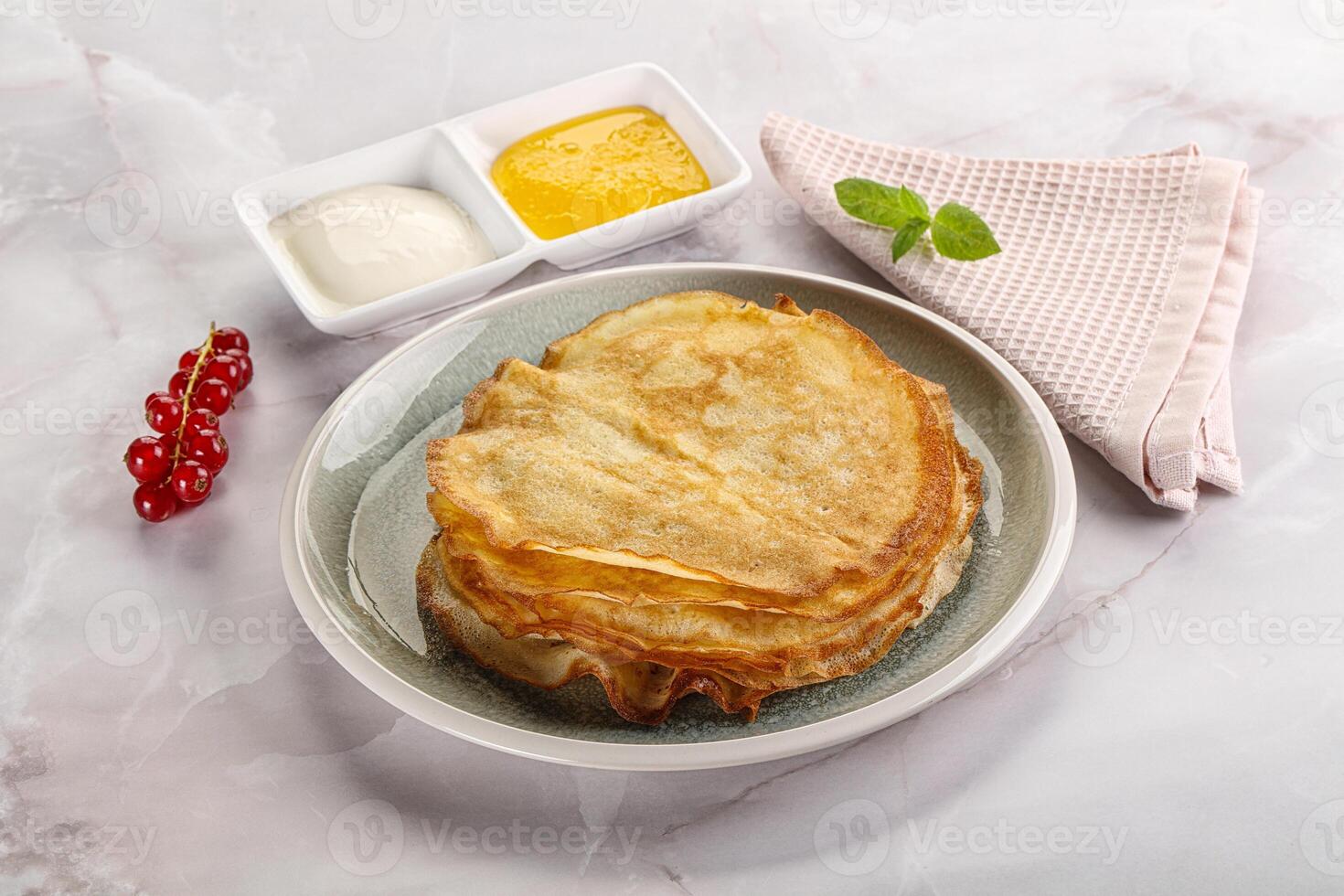 Süss hausgemacht dick gebacken Pfannkuchen foto